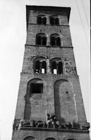 Hirsau: Eulenturm mit Plastiken