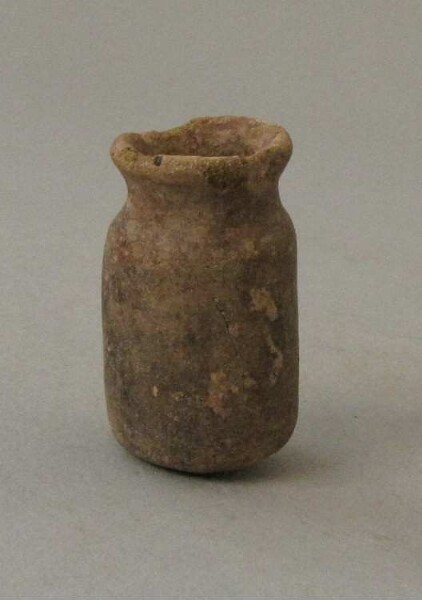 Clay vessel (miniature)