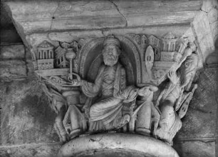 Notre-Dame — Kapitell
