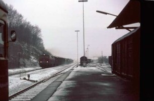 Gaildorf-West Lok 215 008 Dg Bahnsteig Laderampe