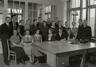Büroangestellte, Strickwarenfabrik Eknit, Roßwein, 1935