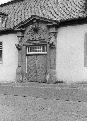 Weilburg, Schloßplatz 1, Schloßplatz 2