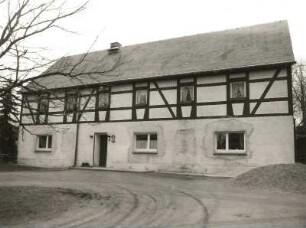 Sayda-Friedebach, Dorfstraße 41. Gehöft, ehemaliges Wohnstallhaus. Straßenseite