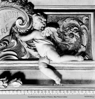 Stuckdekoration der Biblioteca Riccardiana : Gewölbedekoration : Schrifttafel tragende Putti