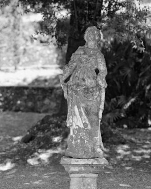 Weibliche Figur