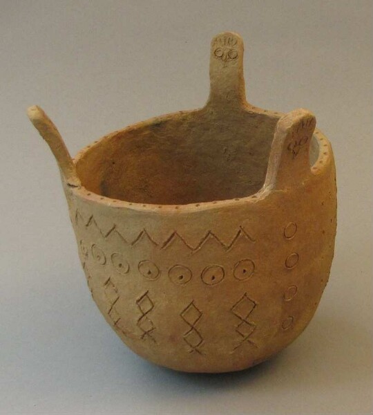 Clay vessel