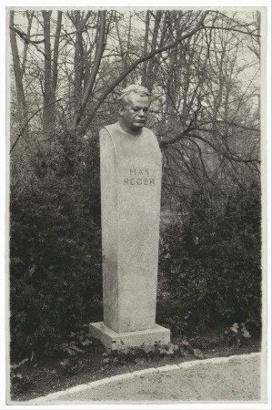 Fotografie des Max Reger Denkmals