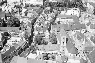 Freiburg: Martinskirche und Rathaus, von der Kreuzblume