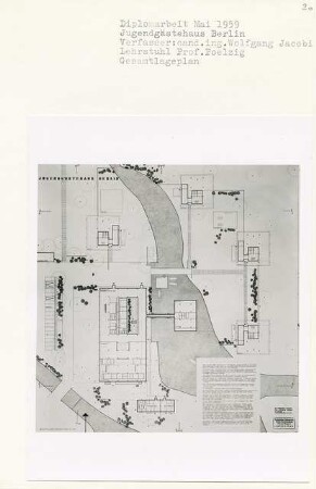 Jugendgästehaus, Berlin-Tiergarten (Diplomarbeit bei Peter Poelzig): Gesamtlageplan und Grundriss Erdgeschoss 1:200