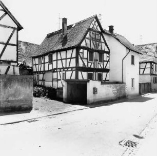 Florstadt, Hohlbergstraße 3