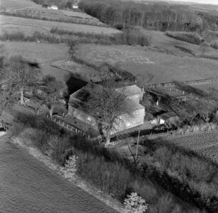 Hof von Familie Perrey (Oetjendorfer Kirchenweg 18): Luftbild