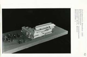 Kunsthochschule, Berlin-Charlottenburg (Diplomarbeit bei Willy Kreuer): Modellfoto