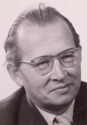 Porträt Wolfgang Joho : Porträt Wolfgang Joho (1908-1991; Schriftsteller). Fotografie 1956. Dresden: Deutsche Fotothek