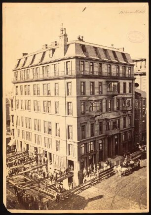 Pelham-Hotel, Boston: Ansicht des Hotels bei der Verschiebung 1869