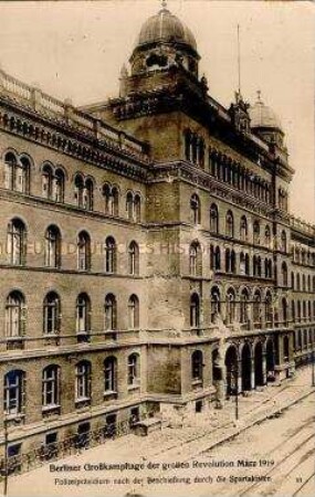 Das beschädigte Berliner Polizeipräsidium