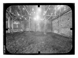 Plattenburg. Burganlage (Erwähnung 1319). Wirtschaftsgebäude. Innenansicht