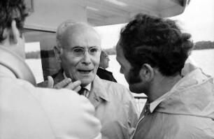 22. Tagung 1972 Mediziner; Auf dem Schiff im Gepsräch: André F. Cournand im Gespräch