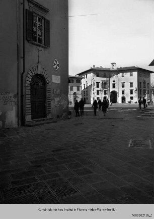 Piazza dei Cavalieri, Pisa