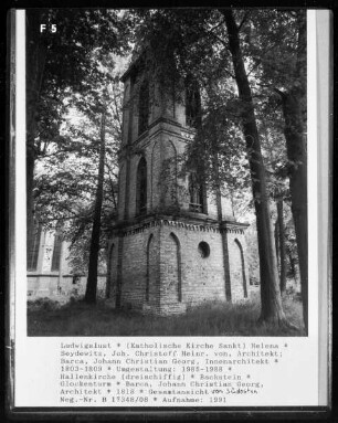 Katholische Kirche Sankt Helena — Glockenturm