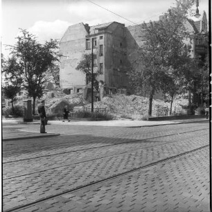 Negativ: Trümmer, Ringstraße 15, 1953
