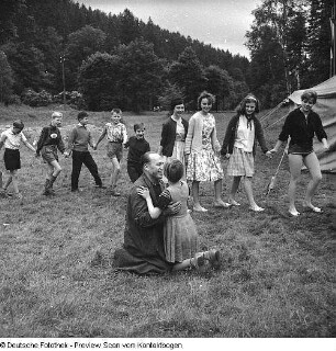 Genre - Allgemeines (Menschen - Pflanzen - Tiere)