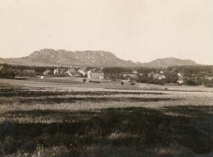 Zittauer Gebirge. Eichgraben mit Töpfer und Ameisenberg