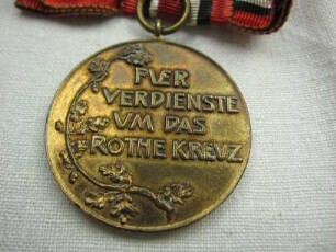 Ehrenzeichen III. Klasse für Verdienste um das Rote Kreuz 1898