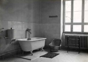 Städtisches Klinikum. Chirurgische Abteilung - Badezimmer