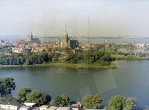 Altstadt von Stralsund : Blickrichtung Nordosten zur Marienkirche