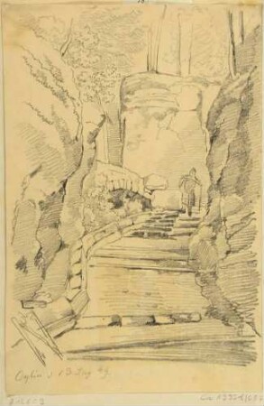 Aufstieg zur Burg (Kloster) Oybin im Zittauer Gebirge, mit Wanderer