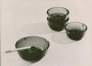 Aschenbecher H 4060