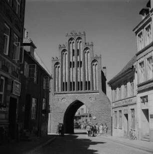 Wismar. Wassertor, Ansicht von der Stadtseite