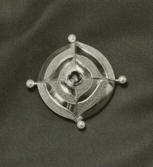 Brosche von Elisabeth Treskow