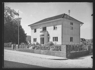 "Weiße Villa" Haus Dr. jur. A. Müller in der Packhofstraße bzw. Obere Eichelgasse Nr. 59