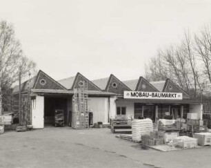 Mittweida, Ehemaliges Fabrikgebäude : Mittweida, Ehemaliges Fabrikgebäude, Baumarkt, Poststraße 45, um 1930, Hofansicht