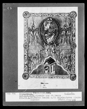 Missale aus Saint-Denis — Maiestas Domini, von 12 Engeln begleitet, Folio 15verso