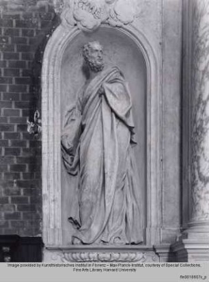 Apostelfigur (Heiliger Petrus?) - Ehem. Altar d. Familie Zane, Det.: Apostel (Hl. Petrus?)