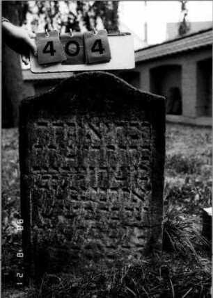 Grabstein 404