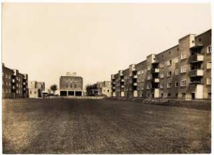Wohnsiedlung (Kleinstwohnungen) an der Pfarrstraße, Hindenburg: Grünanlage der Siedlung