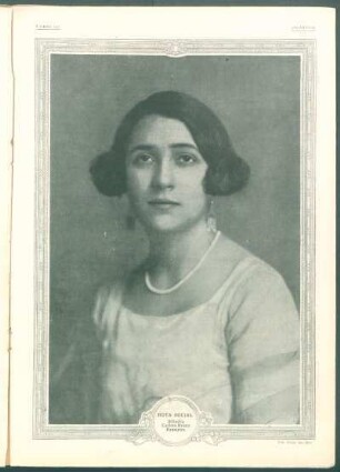 Nota social. - Señorita Carlota Bruno Ramayon.