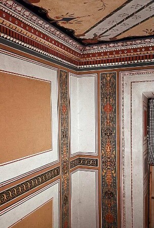 Malereien im pompejanischen Stil