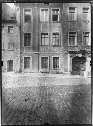 Zittau, Brunnenstraße 19. Wohnhaus (2. H. 18. Jh.). Straßenfront