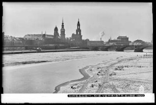 Dresden, die vereiste Elbe 1929, Blick auf Dresden-Altstadt vom Neustädter Elbufer