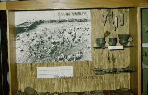 Heimatmuseum: Schautafel zur jüngern Steinzeit