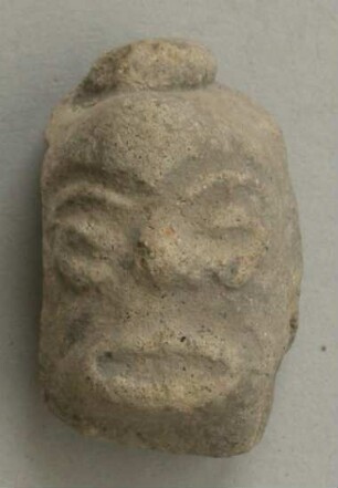 Fragment eines Tongefäßes