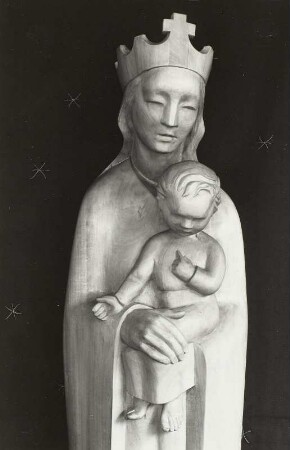 Madonna : Madonna. Holz, geschnitzt (um 1930). Hüftstück. Güstrow, Katholische Kirche Sankt Mariae Himmelfahrt