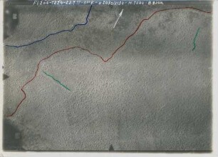 Foto von feindlichen und deutschen Stellungen an der Straße Thuizy - Nauroy, Planabschnitt 2030/2130 (Luftbild)