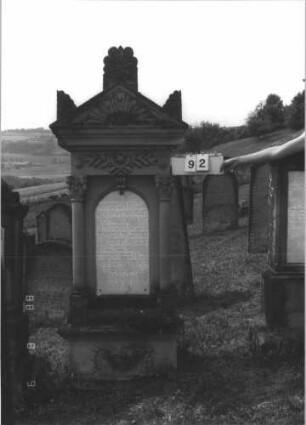 Grabstein 92