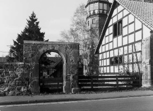 Sachgesamtheit Schloss (mit Park- und Wirtschaftsanlage); Herleshausen, Holzhäuser Straße 19, Insel 2, Holzhäuser Straße, Hockewiesen