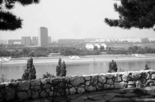 Belgrad [Serbien]: Kalemegdan über die Save auf Novi Beograd